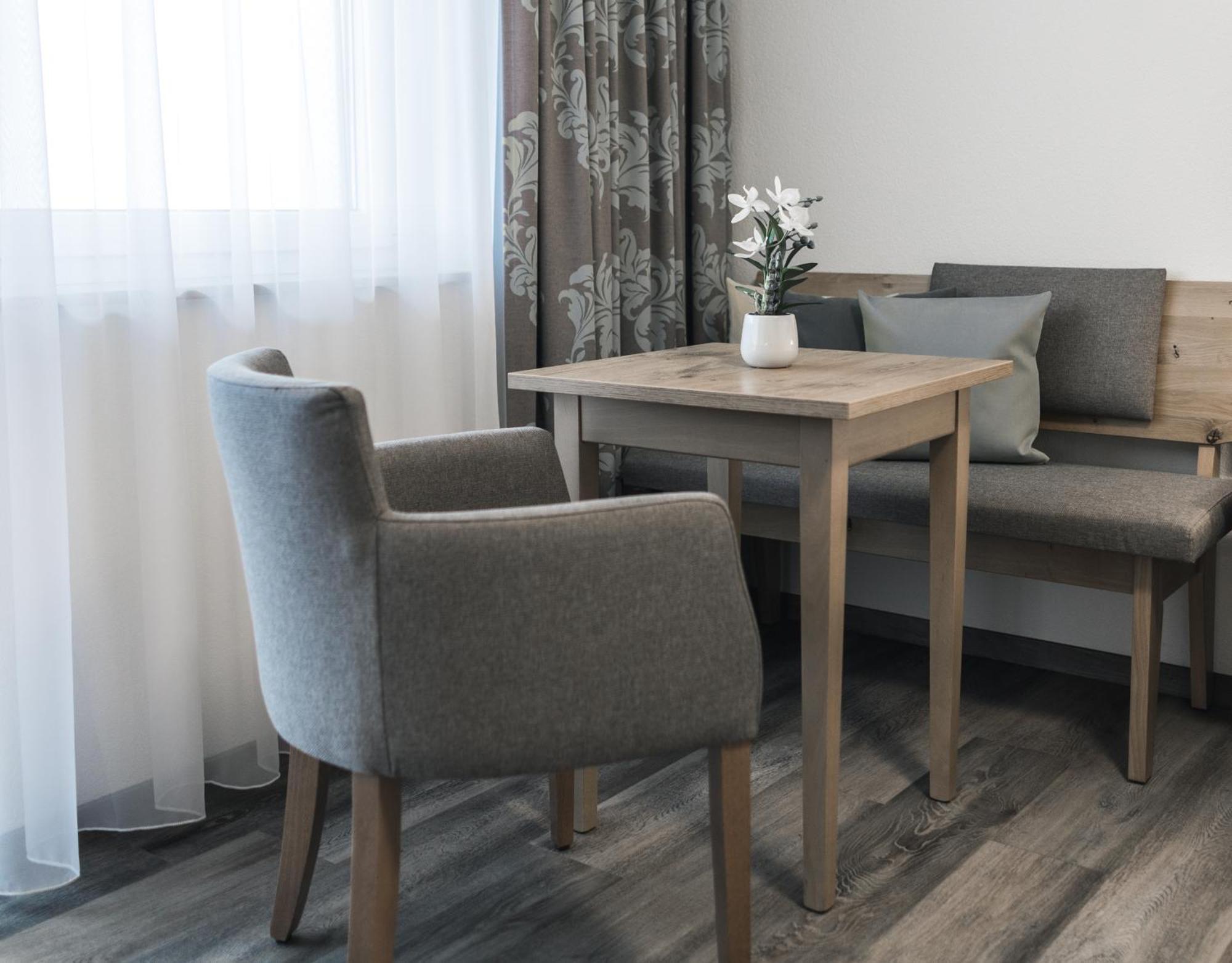 Landhotel Waldeck Fremdingen ภายนอก รูปภาพ